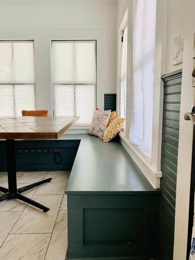 Private Room Downtown - Full House Access Lafayette Exterior foto